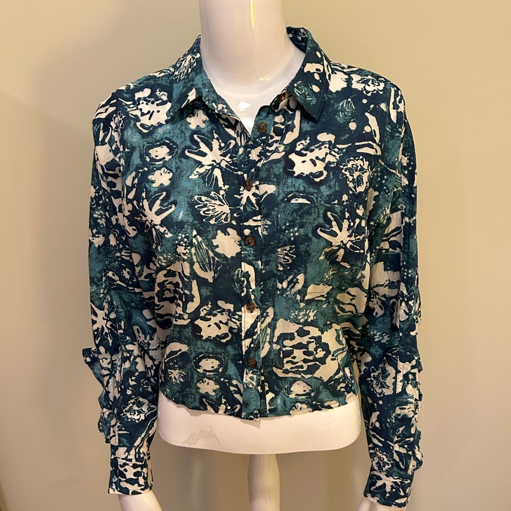 Anthropologie Pilcro batik print blouse